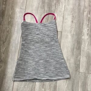 Lululemon strappy back tank excellent condition!